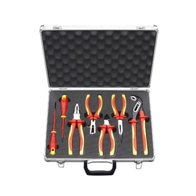 7-delad skruvmejselsats med tång